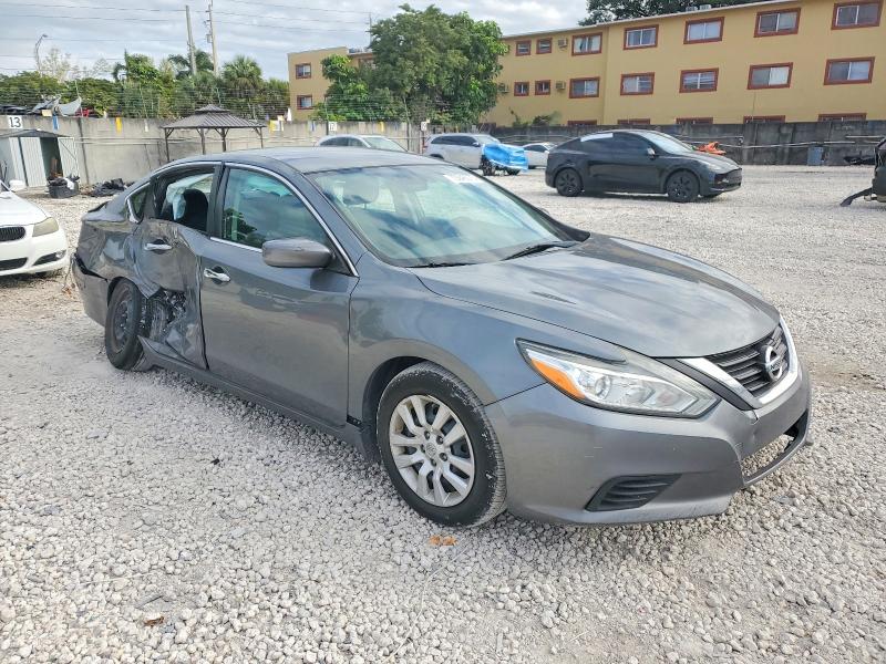 Photo 4 from auction – 2016 NISSAN ALTIMA 2.5 with VIN 1N4AL3AP5GN392047