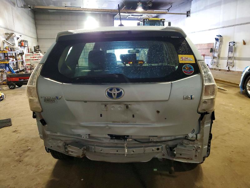 Photo 6 from auction – 2013 TOYOTA PRIUS V with VIN JTDZN3EU1D3273765
