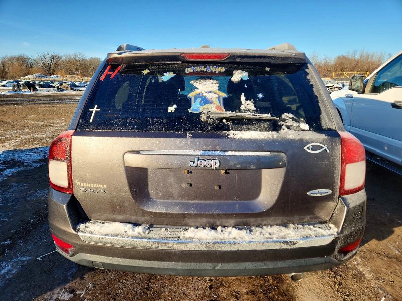 Photo 6 from auction – 2016 JEEP COMPASS LA with VIN 1C4NJDEB5GD730929