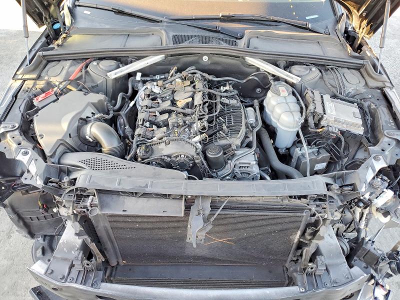 Photo 11 from auction – 2019 AUDI A4 with VIN WAUGMAF48KN021829