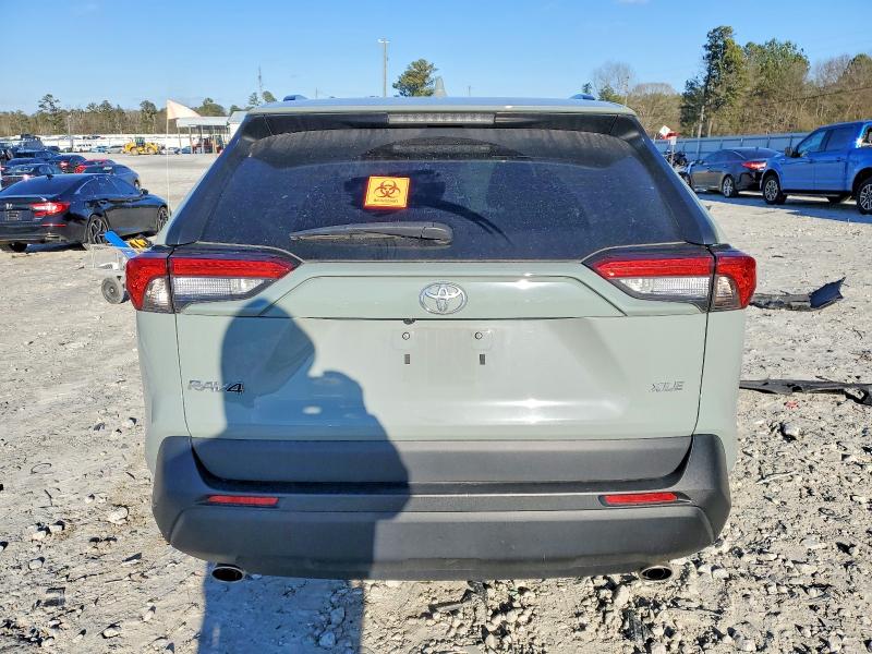 Photo 6 from auction – 2023 TOYOTA RAV4 XLE with VIN 2T3W1RFV5PW297884