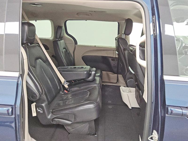 Photo 11 from auction – 2022 CHRYSLER PACIFICA T with VIN 2C4RC1BG3NR113601