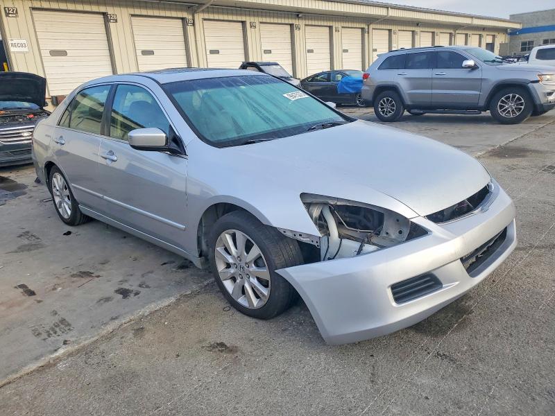 Photo 4 from auction – 2007 HONDA ACCORD with VIN 1HGCM66527A021137