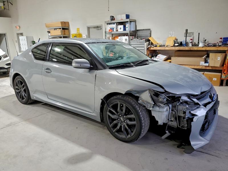 Photo 4 from auction – 2014 TOYOTA SCION TC with VIN JTKJF5C77E3074457