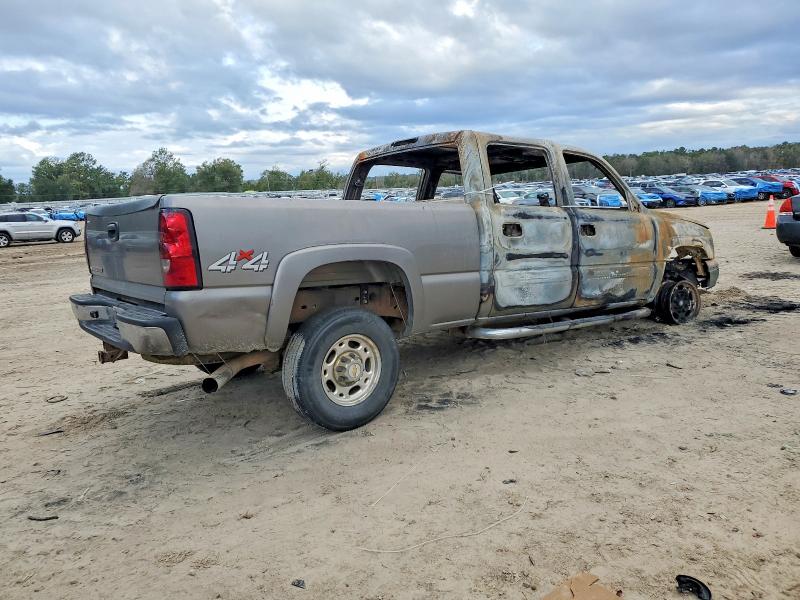 Photo 3 from auction – 2006 CHEVROLET SILVERADO with VIN 1GCHK23DX6F176311