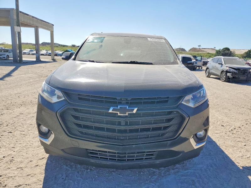 Photo 5 from auction – 2018 CHEVROLET TRAVERSE L with VIN 1GNERHKW2JJ261774