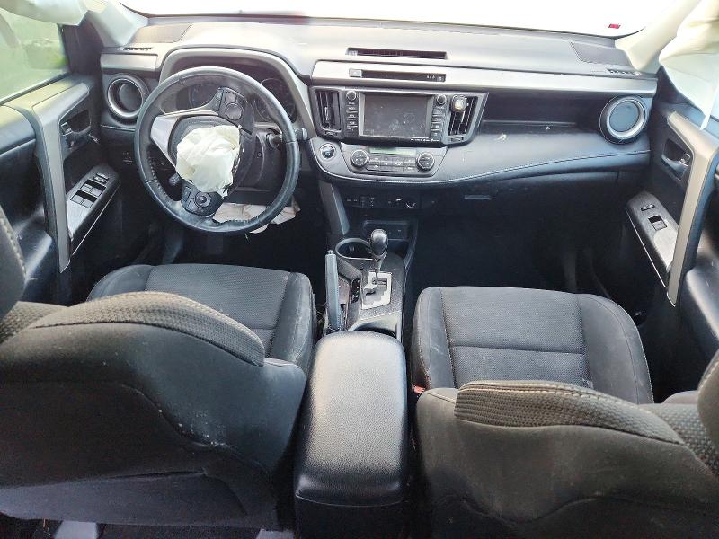 Photo 8 from auction – 2018 TOYOTA RAV4 ADVEN with VIN 2T3RFREV8JW759958
