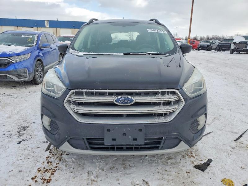 Photo 5 from auction – 2017 FORD ESCAPE SE with VIN 1FMCU0G9XHUB07112
