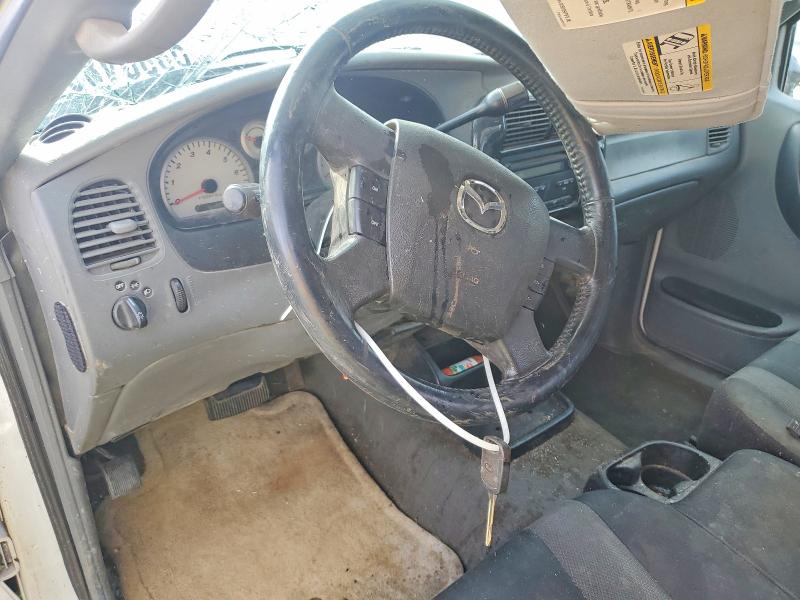 Photo 8 from auction – 2004 MAZDA B4000 CAB with VIN 4F4ZR47E64TM04745