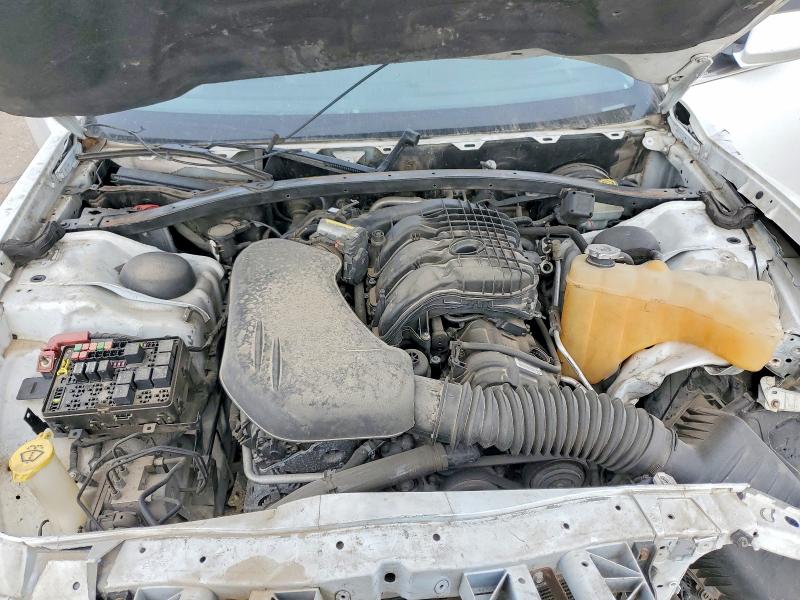 Photo 11 from auction – 2015 CHRYSLER 300 with VIN 2C3CCAAG7FH735881