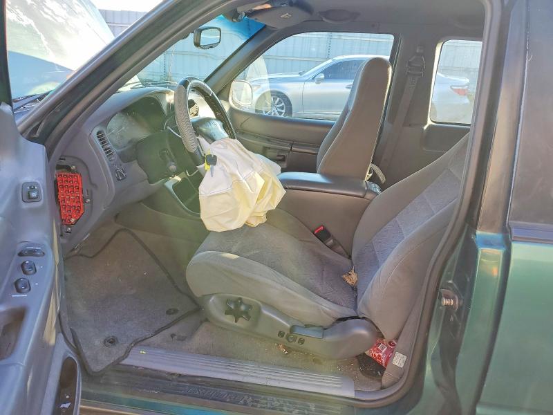 Zdjęcie 7 z aukcji – 1999 FORD EXPLORER z VIN 1FMYU22E4XUB66273