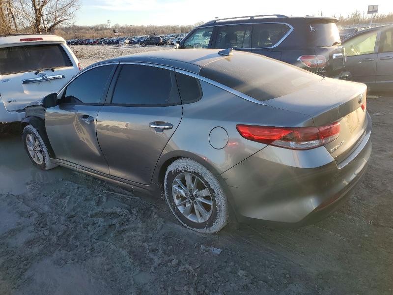 Photo 2 from auction – 2017 KIA OPTIMA with VIN 5XXGT4L38HG172175