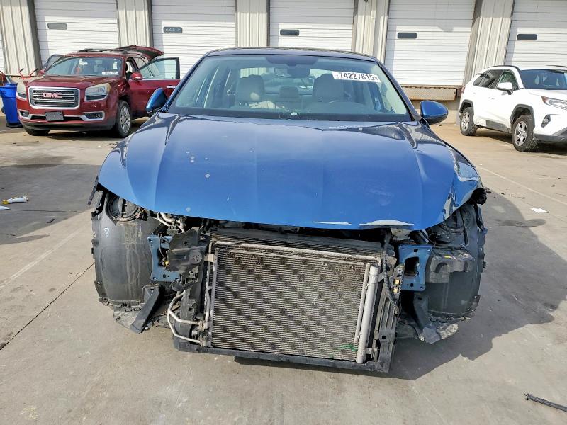 Photo 5 from auction – 2020 VOLKSWAGEN JETTA with VIN 3VWCB7BU7LM046469