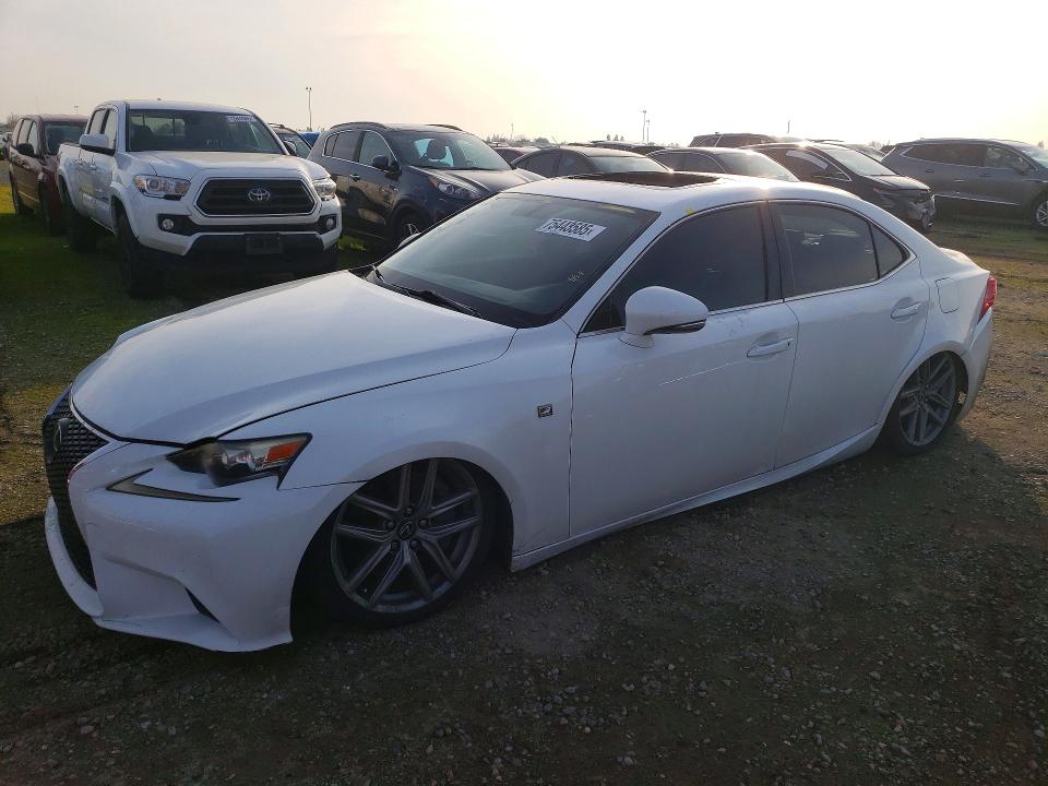 LEXUS IS 2014 with VIN JTHBE1D24E5011328 - Photo from auction
