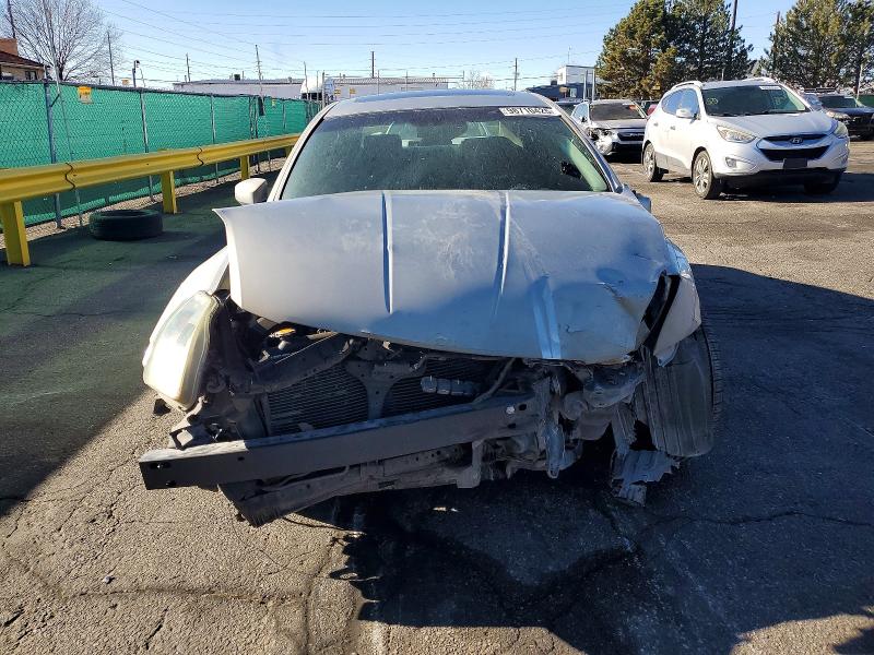Photo 5 from auction – 2005 NISSAN MAXIMA with VIN 1N4BA41E35C870165