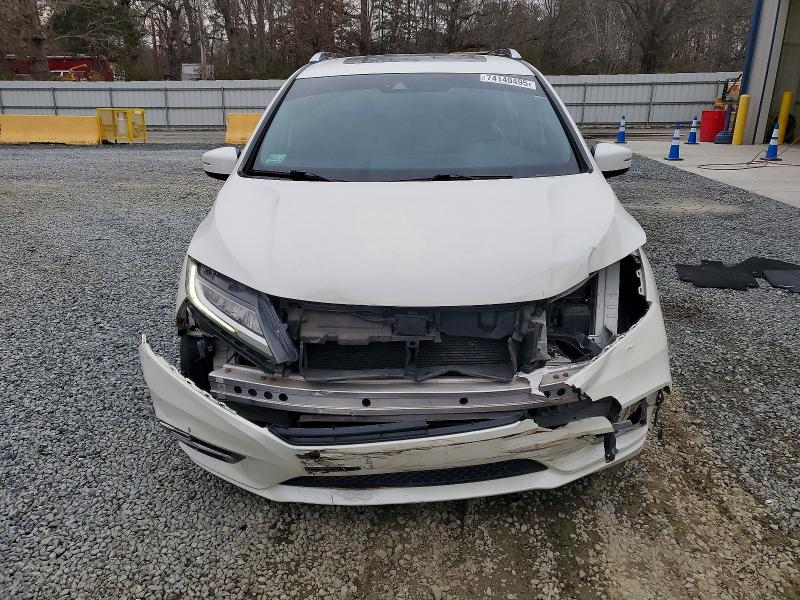 Photo 5 from auction – 2019 HONDA ODYSSEY with VIN 5FNRL6H90KB040149