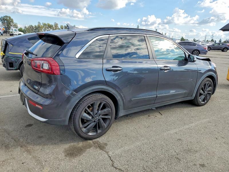 Photo 3 from auction – 2019 KIA NIRO EX with VIN KNDCC3LC7K5252300