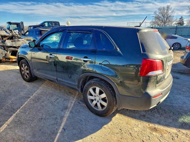 Photo 2 from auction – 2011 KIA SORENTO BA with VIN 5XYKTCA12BG105659