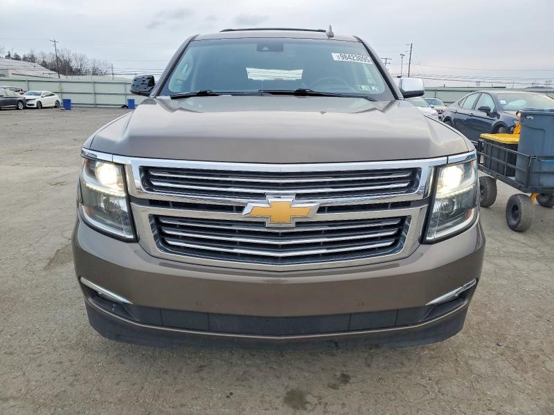 Photo 5 from auction – 2016 CHEVROLET SUBURBAN K with VIN 1GNSKJKC8GR123347