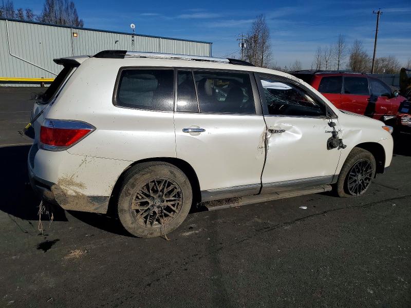 Photo 3 from auction – 2012 TOYOTA HIGHLANDER with VIN 5TDDK3EH0CS133001