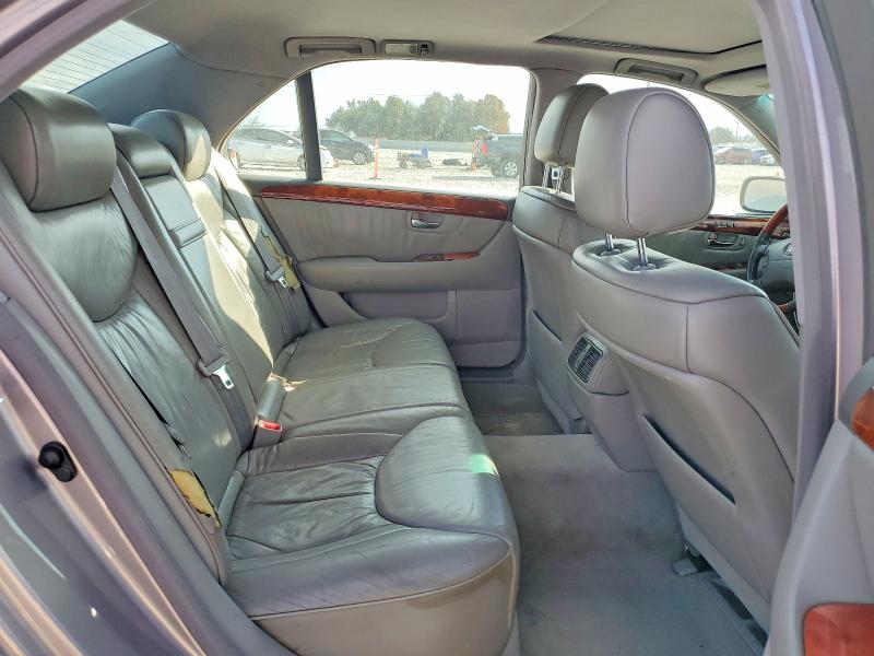 Photo 10 from auction – 2001 LEXUS LS with VIN JTHBN30F810026023