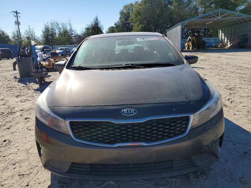 Photo 5 from auction – 2017 KIA FORTE with VIN 3KPFK4A72HE056693