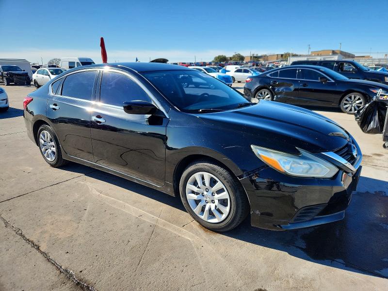 Photo 4 from auction – 2016 NISSAN ALTIMA 2.5 with VIN 1N4AL3AP4GN358777