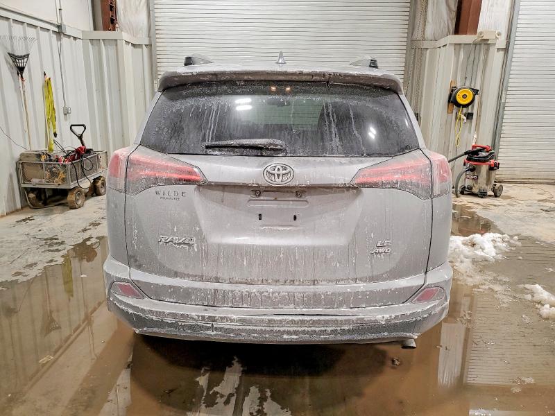 Photo 6 from auction – 2017 TOYOTA RAV4 with VIN 2T3BFREV8HW580511