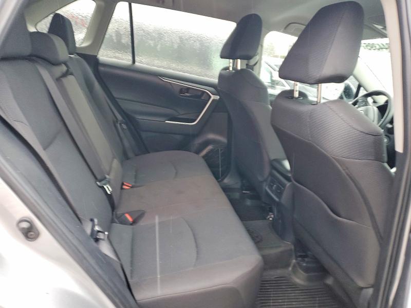Photo 11 from auction – 2025 TOYOTA RAV4 LE with VIN 2T3F1RFV4SW515628