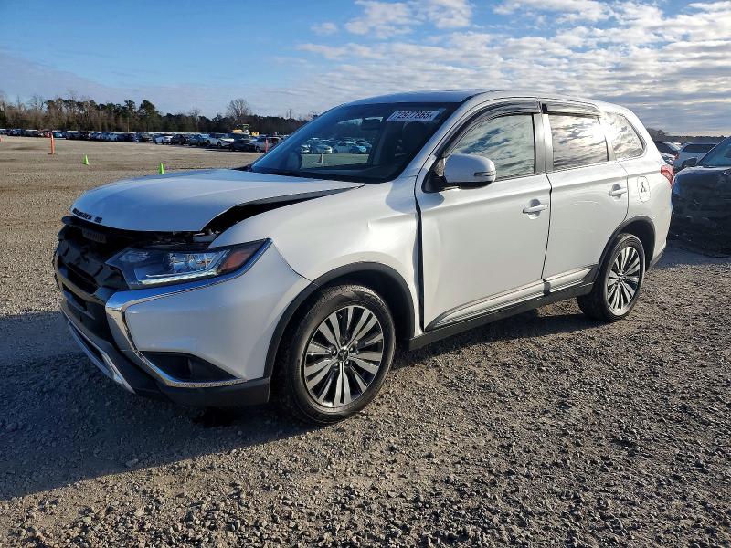 MITSUBISHI OUTLANDER 2019 with VIN JA4AD3A35KZ018733 - Photo from auction