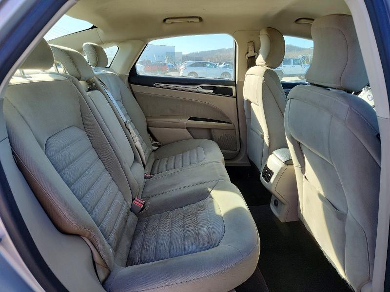 Photo 10 from auction – 2017 FORD FUSION SE with VIN 3FA6P0HD7HR123728