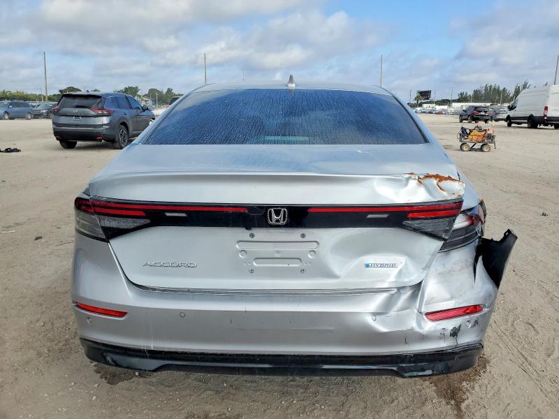 Photo 6 from auction – 2024 HONDA ACCORD with VIN 1HGCY2F66RA097856