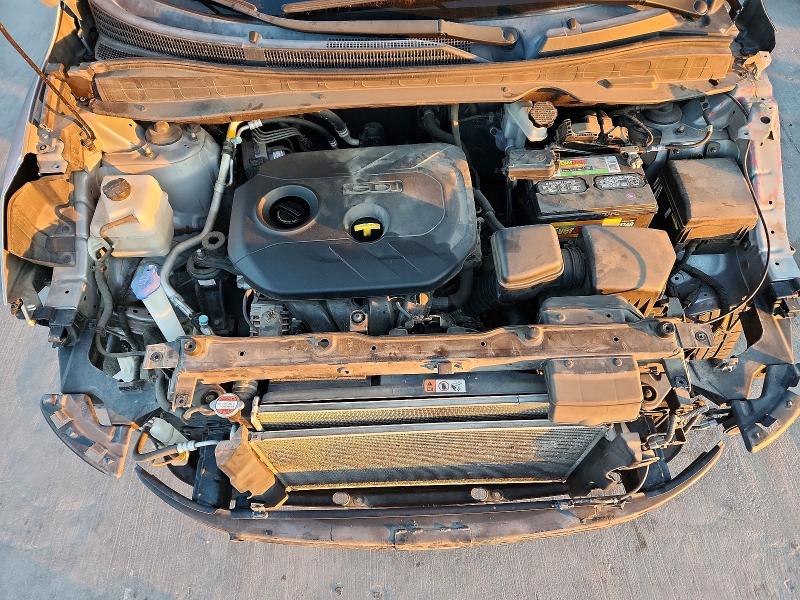 Photo 12 from auction – 2015 HYUNDAI TUCSON GLS with VIN KM8JT3AF0FU064293
