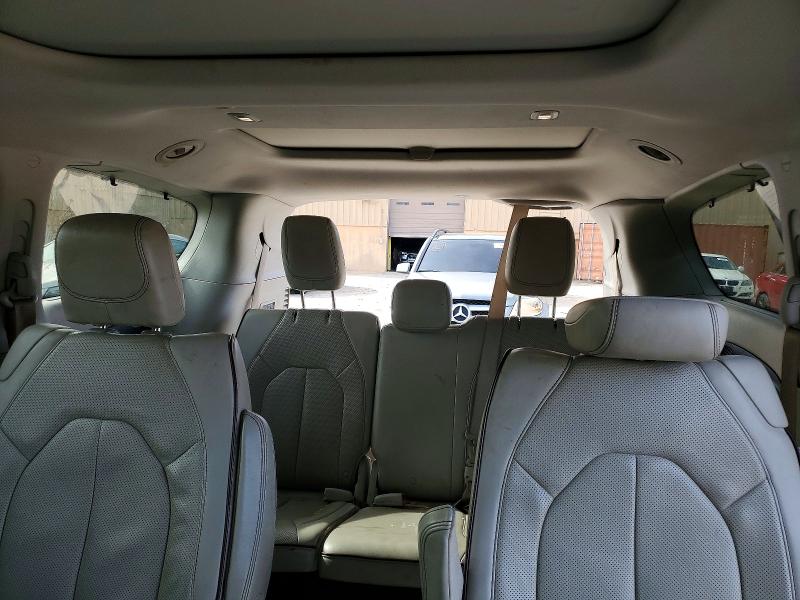 Photo 10 from auction – 2017 CHRYSLER PACIFICA L with VIN 2C4RC1GGXHR763085