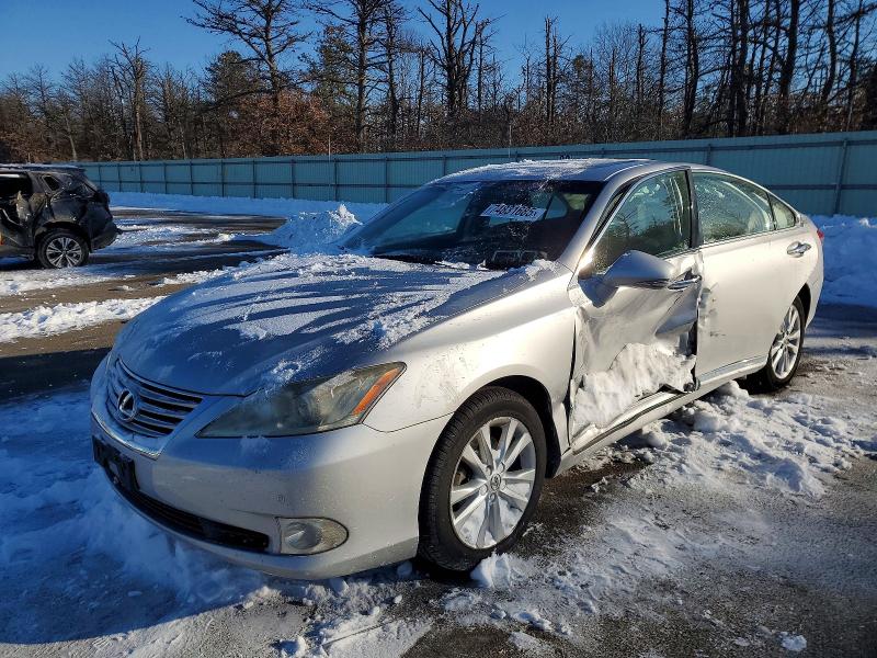 LEXUS ES 350 2010 with VIN JTHBK1EG7A2405906 - Photo from auction