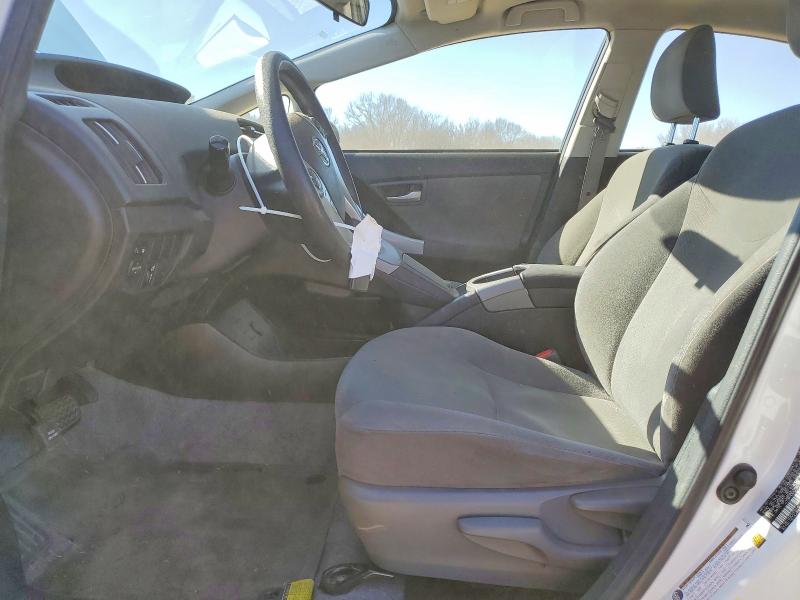 Photo 7 from auction – 2014 TOYOTA PRIUS with VIN JTDKN3DU1E0381177