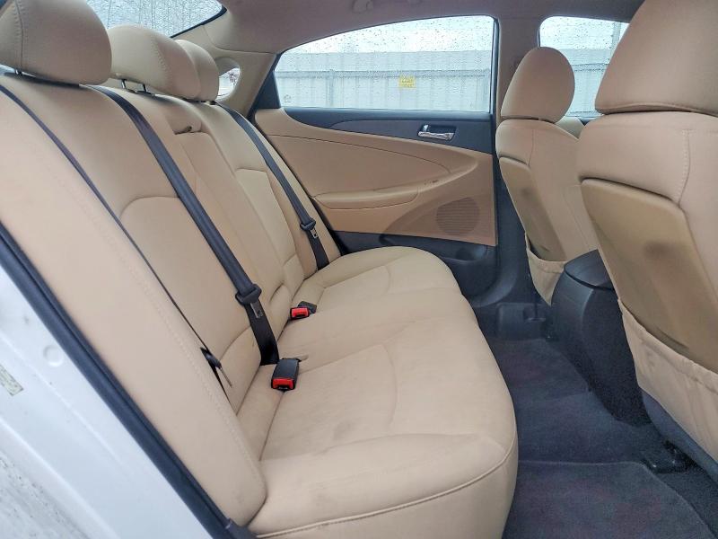Photo 10 from auction – 2011 HYUNDAI SONATA GLS with VIN 5NPEB4AC4BH045769