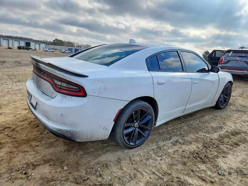 Photo 3 from auction – 2015 DODGE CHARGER with VIN 2C3CDXHG3FH789829