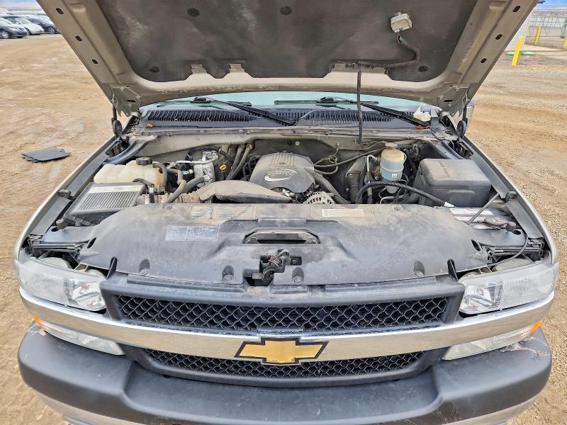 Photo 11 from auction – 2002 CHEVROLET SILVERADO with VIN 1GCHK23U12F166051