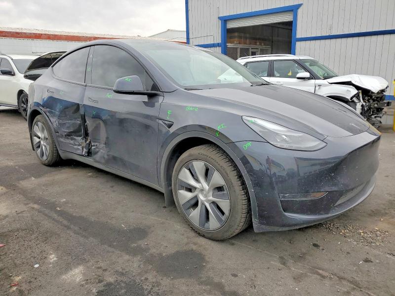 Photo 4 from auction – 2024 TESLA MODEL Y with VIN 7SAYGDED6RF030817