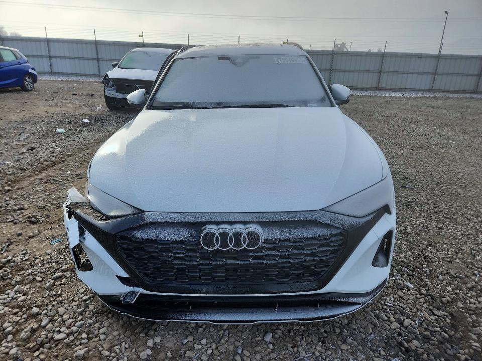 Photo 5 from auction – 2024 AUDI Q8 E-TRON with VIN WA15AAGE3RB016098