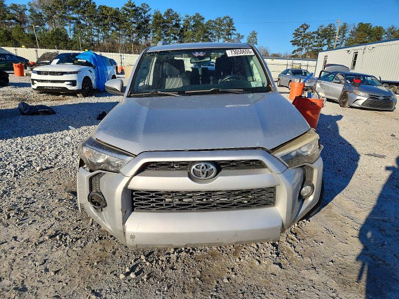 Photo 5 from auction – 2014 TOYOTA 4RUNNER with VIN JTEZU5JR4E5071620