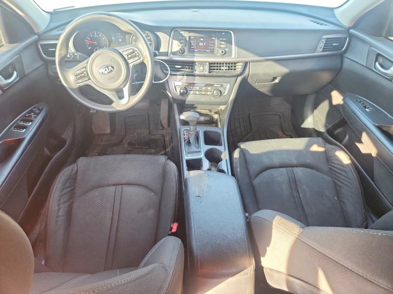 Photo 8 from auction – 2016 KIA OPTIMA with VIN 5XXGT4L3XGG100134