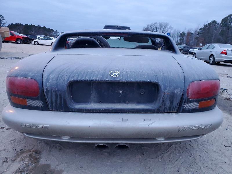 Photo 6 from auction – 2001 DODGE VIPER RT-1 with VIN 1B3ER65EX1V703372