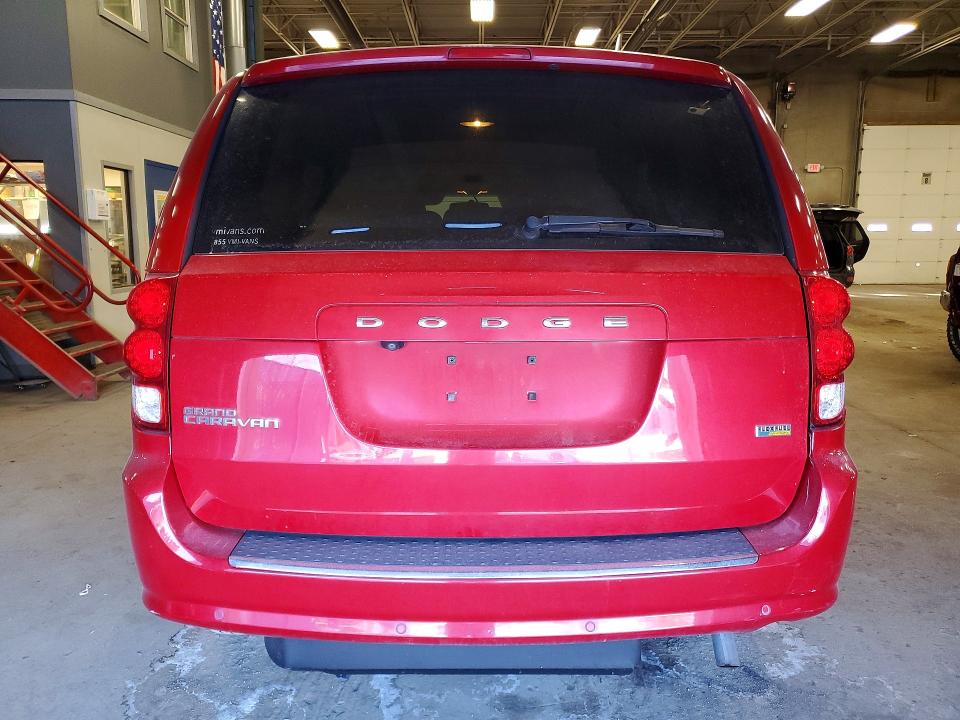 Photo 6 from auction – 2016 DODGE GRAND CARA with VIN 2C4RDGBG4GR176385