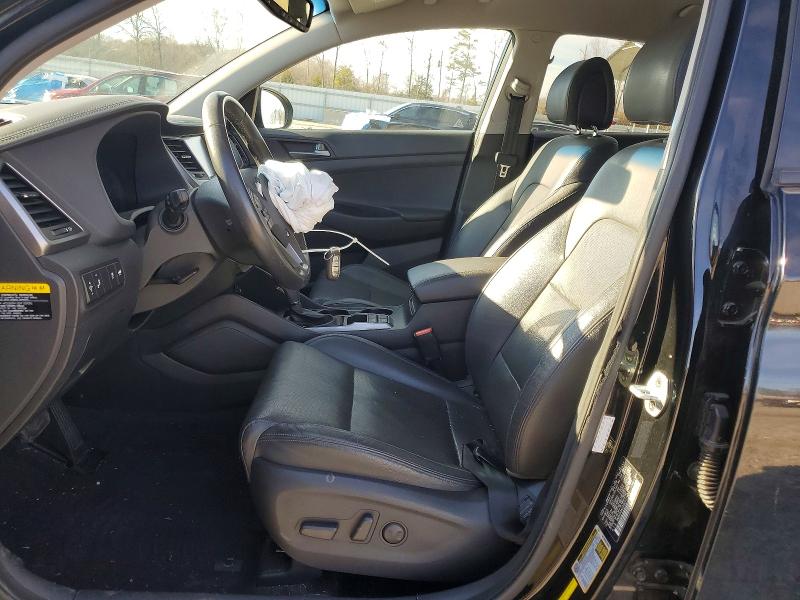 Photo 7 from auction – 2016 HYUNDAI TUCSON LIM with VIN KM8J33A22GU117803
