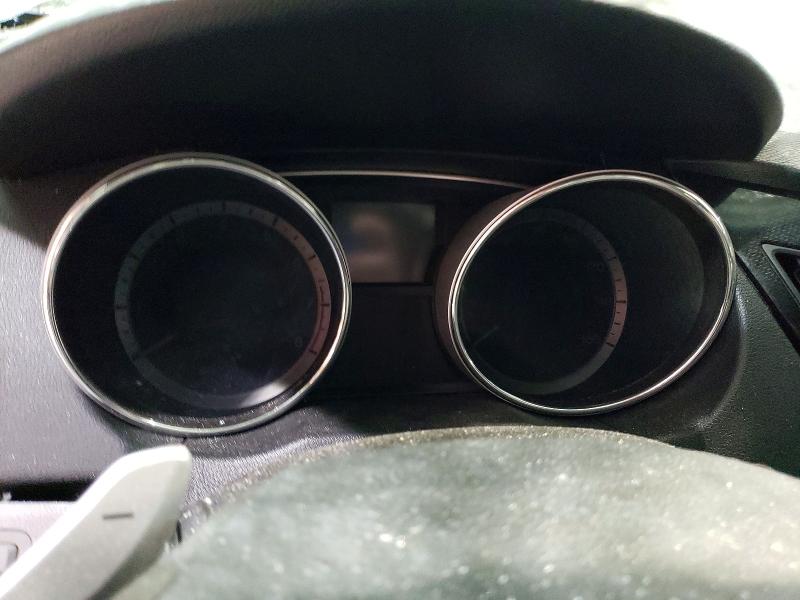 Photo 9 from auction – 2014 HYUNDAI SONATA SE with VIN 5NPEC4AC4EH863827