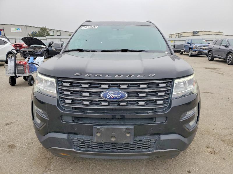 Photo 5 from auction – 2017 FORD EXPLORER with VIN 1FM5K7D83HGE12484
