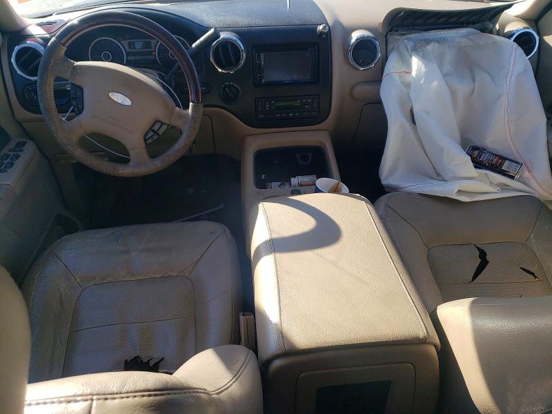 Photo 8 from auction – 2005 FORD EXPEDITION with VIN 1FMFU20555LB13725