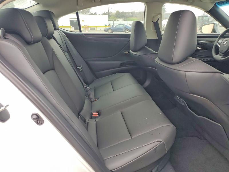 Photo 10 from auction – 2025 LEXUS ES 300H BA with VIN 58ADA1C16SU077125